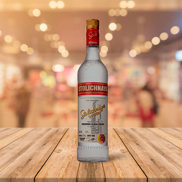 Vodka "Stolichnaya" 70 Cl