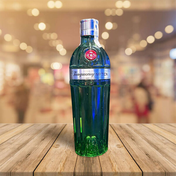 Ginebra "Tanqueray" N.º Ten 70 Cl